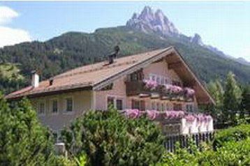 Italija Hotel Pozza di Fassa, Eksterier